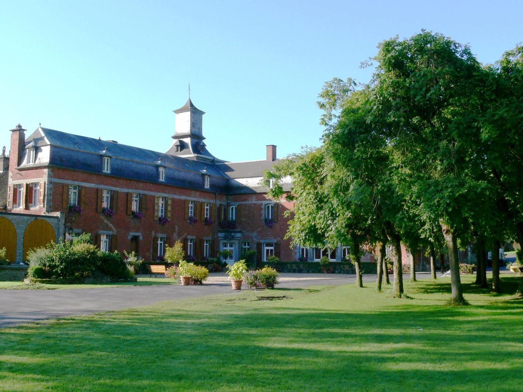 Logis - Chateau De La Motte - Hotel & Restaurant Liessies Dış mekan fotoğraf